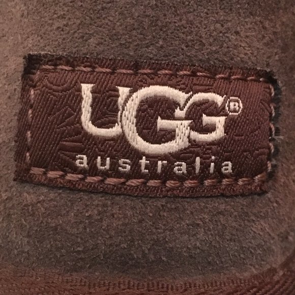 UGG Unisex-Child Bailey Button Triplet Ii Boot - Picture 5 of 6